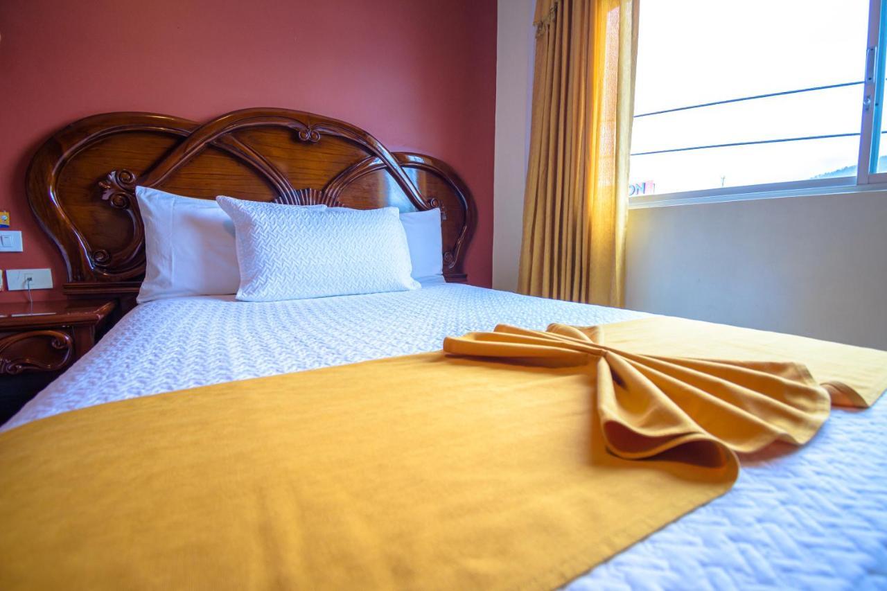 Hotel Cumbaya Sanvy Кито Экстерьер фото