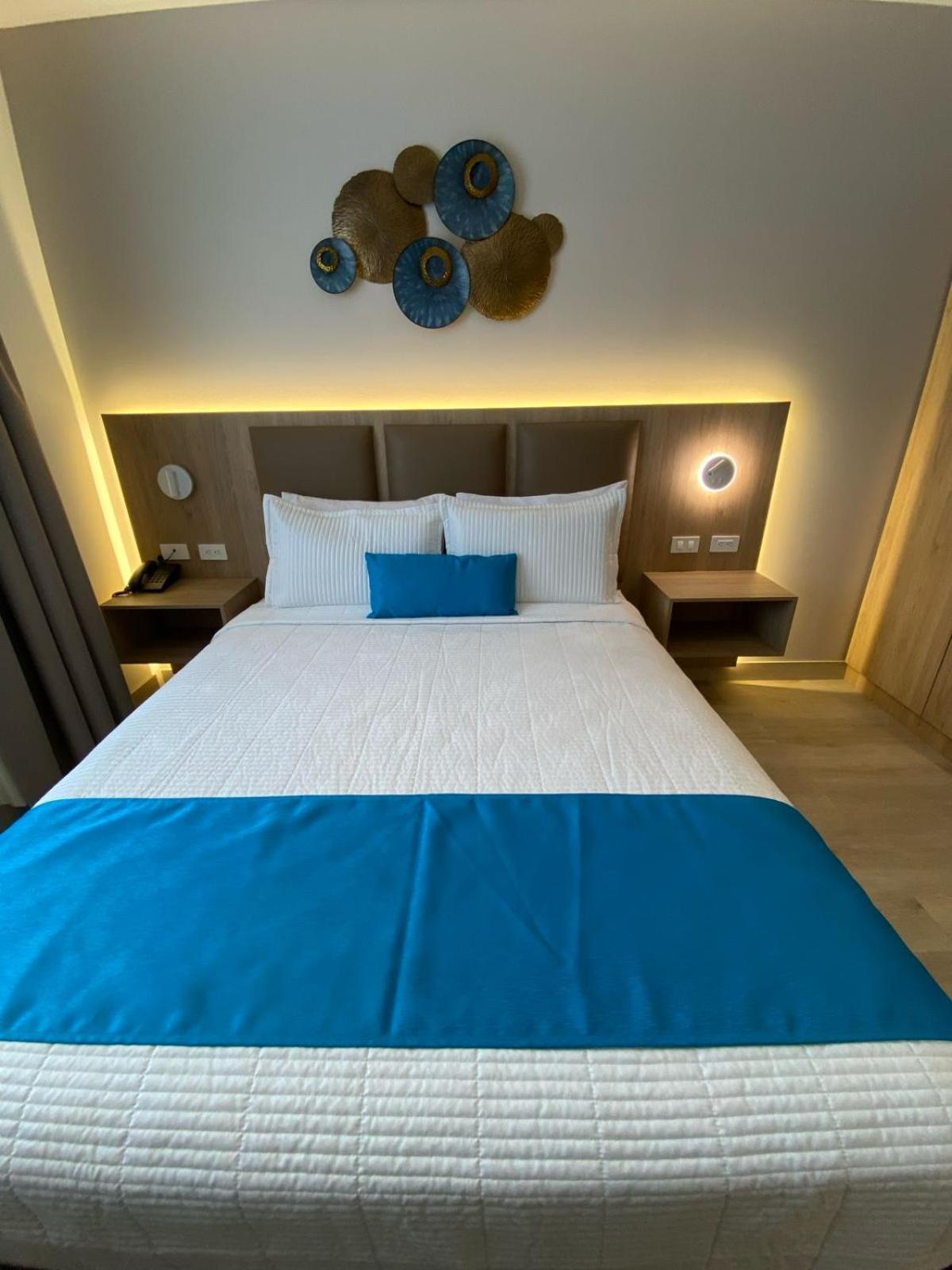 Hotel Cumbaya Sanvy Кито Экстерьер фото